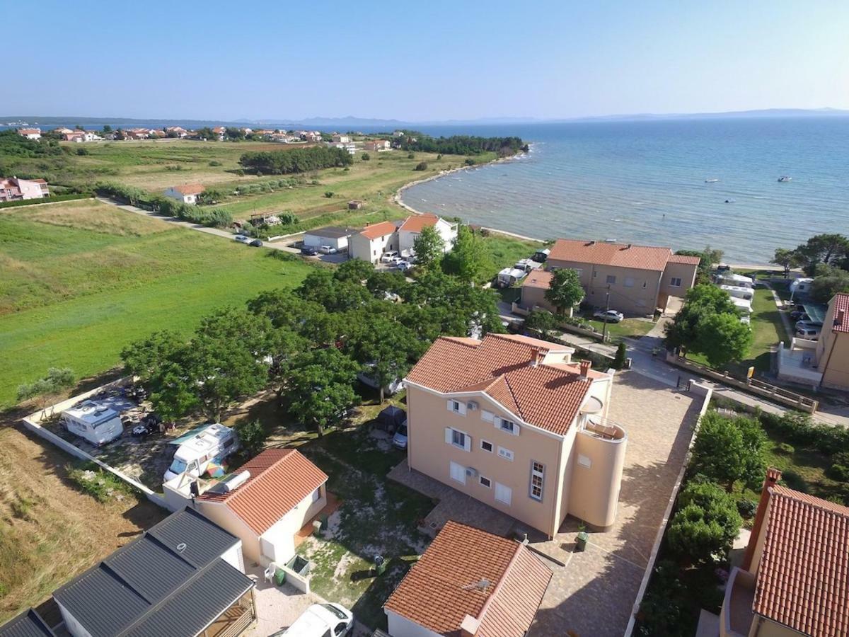 Apartments Medanic - Private Pool Privlaka  Exteriér fotografie